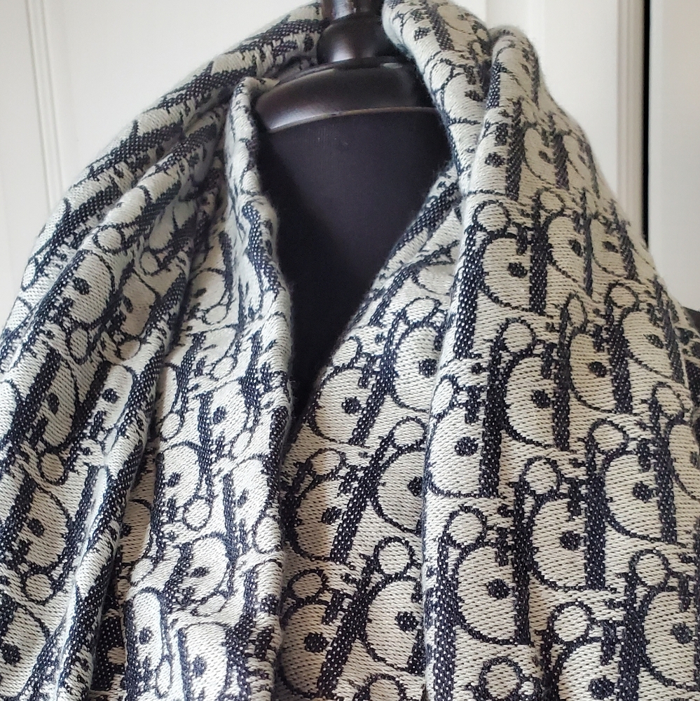 LOGO Blue Scarf - Picture 3 of 6